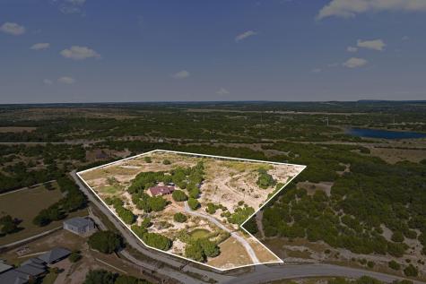 2804 County Road 1045 Lampasas TX 76550
