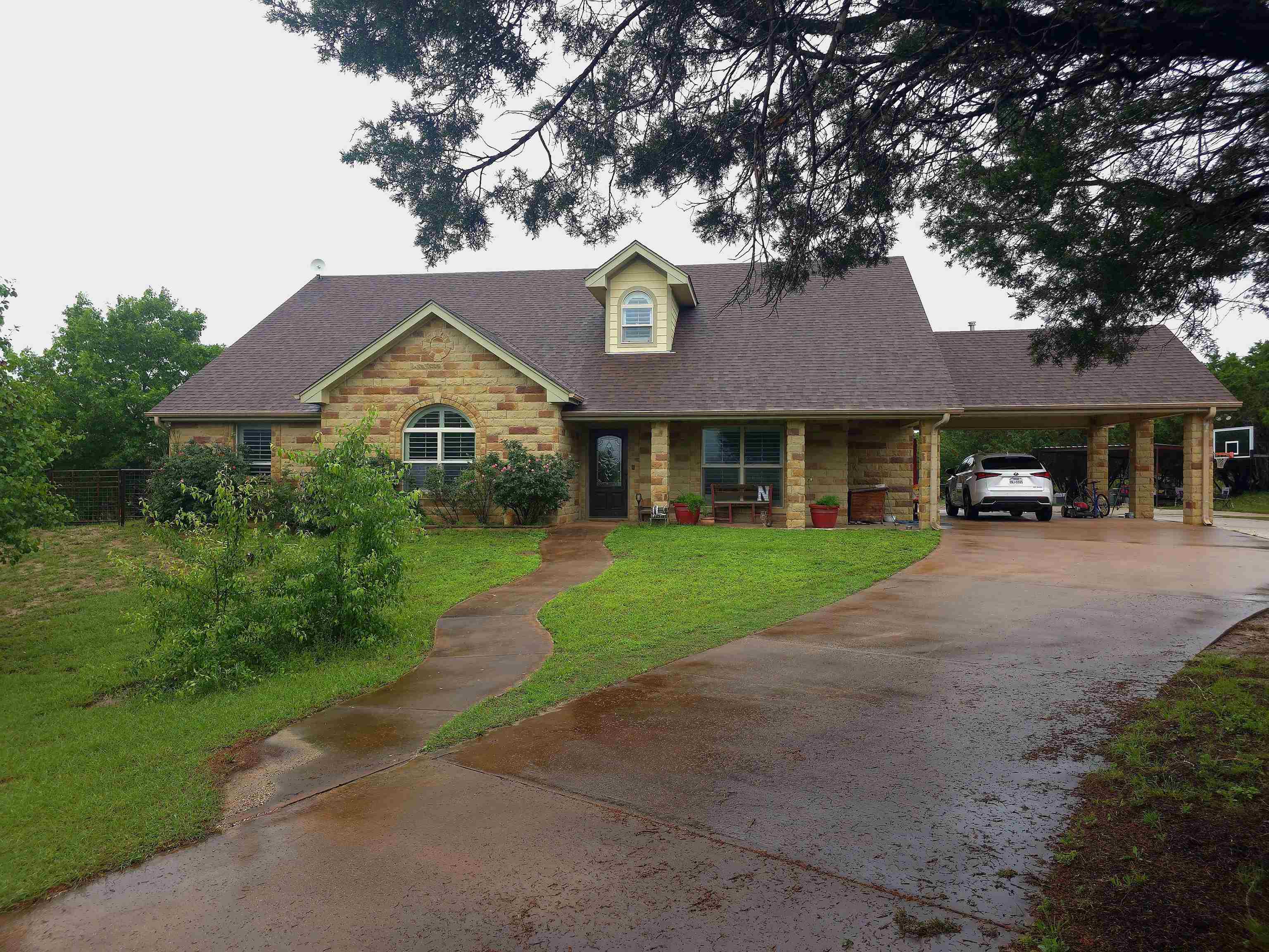 2804 County Road 1045 Lampasas TX 76550