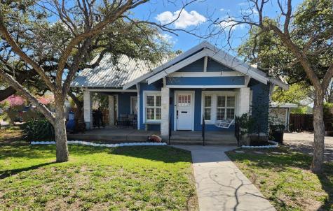 208 W Vaughan Street Bertram TX 78605