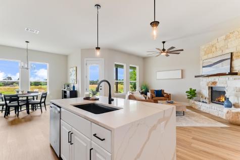 111 S Draper Lane Bertram TX 78605