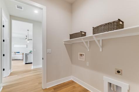 111 S Draper Lane Bertram TX 78605