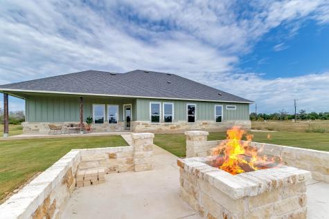 111 S Draper Lane Bertram TX 78605