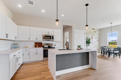 111 S Draper Lane Bertram TX 78605