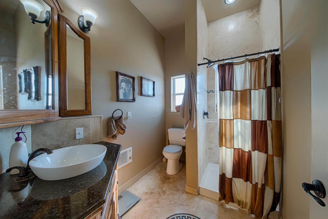 421 Chimney Cove Drive Marble Falls TX 78654