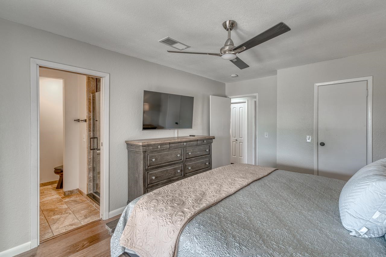 305 Onyx Horseshoe Bay TX 78657