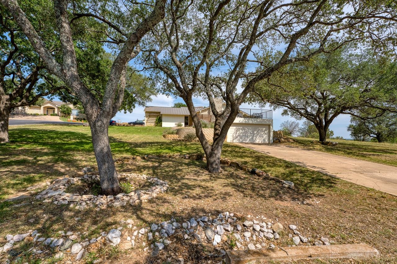305 Onyx Horseshoe Bay TX 78657