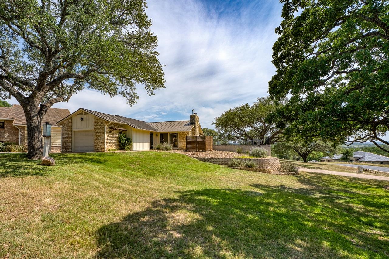 305 Onyx Horseshoe Bay TX 78657