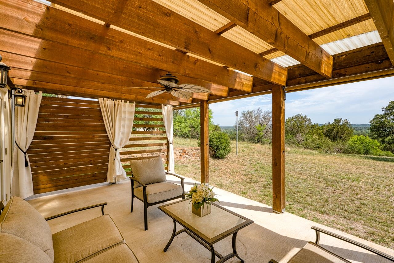 305 Onyx Horseshoe Bay TX 78657