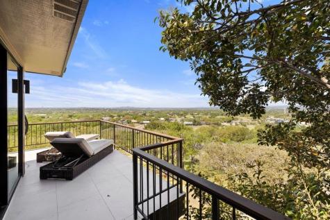 1200 Thataway Horseshoe Bay TX 78657