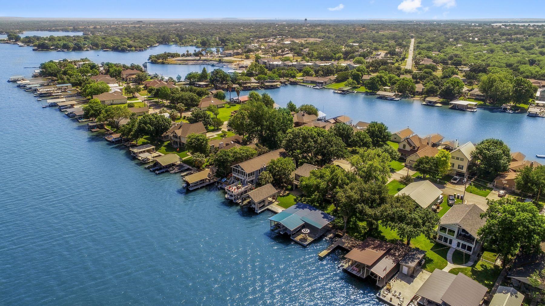 132 Web Isle Granite Shoals TX 78654