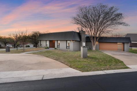 301 Sombrero Horseshoe Bay TX 78657