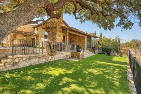 108 La Chimenea Horseshoe Bay TX 78657