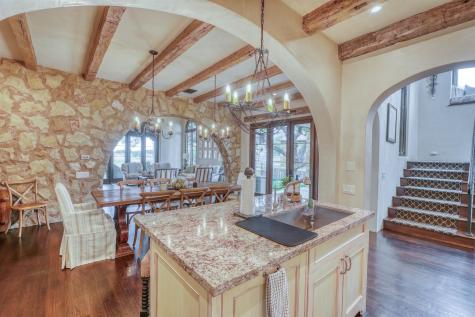 108 La Chimenea Horseshoe Bay TX 78657
