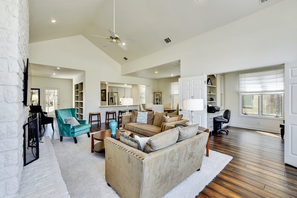 2400 Founders Circle Spicewood TX 78669