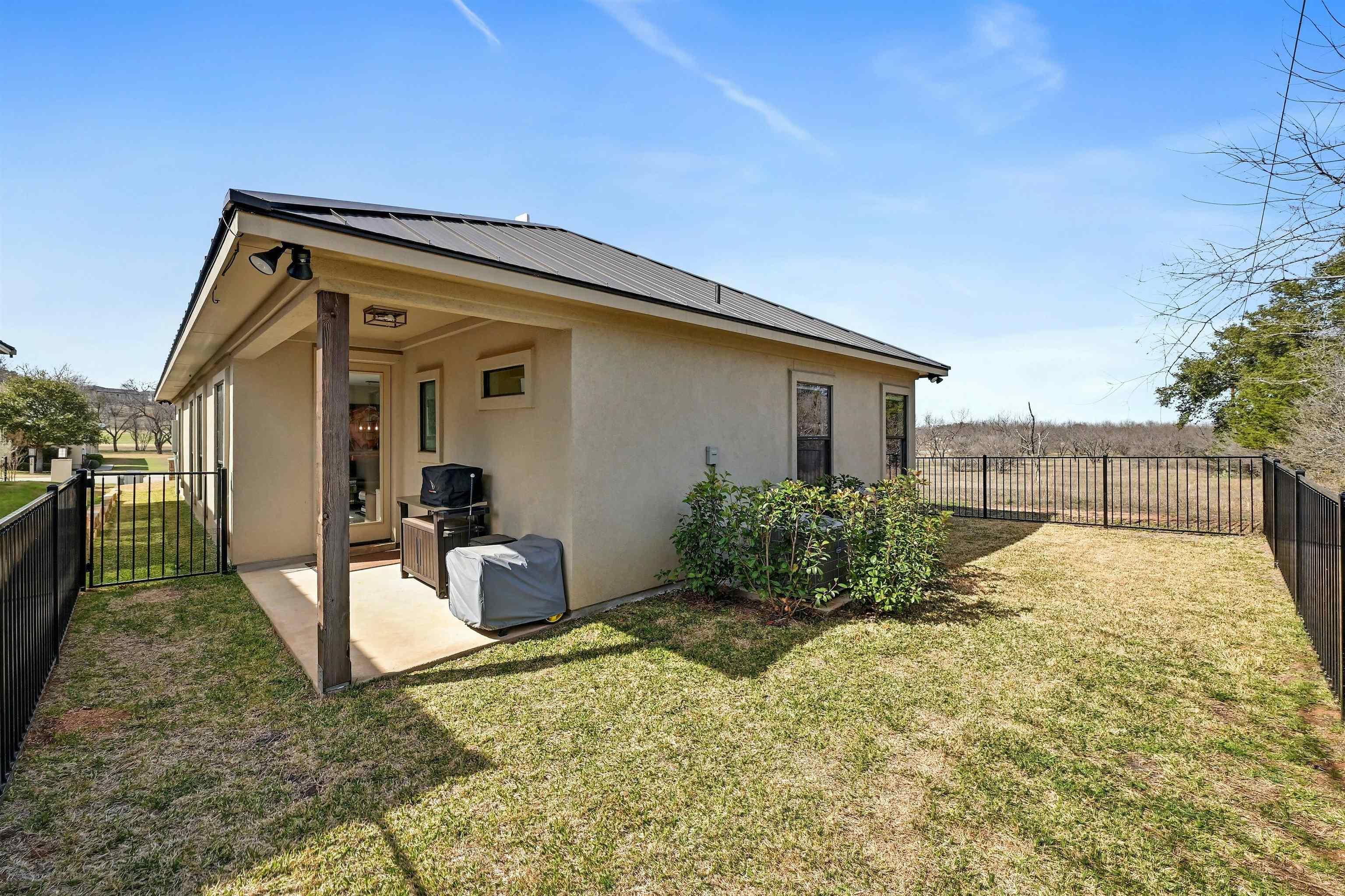 341 Sun Ray Horseshoe Bay TX 78657