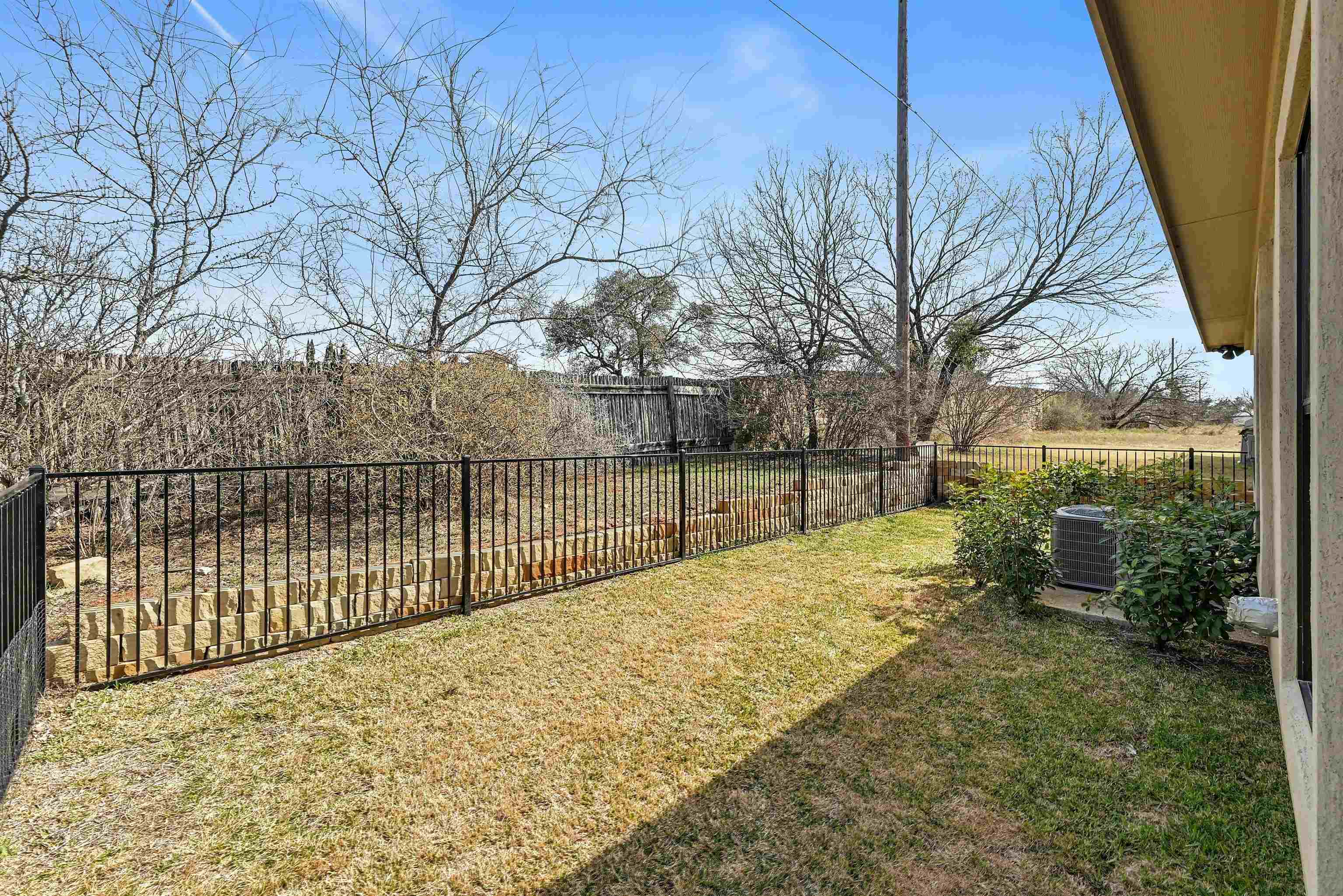 341 Sun Ray Horseshoe Bay TX 78657