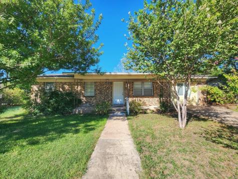 204 N Hill Street Burnet TX 78611