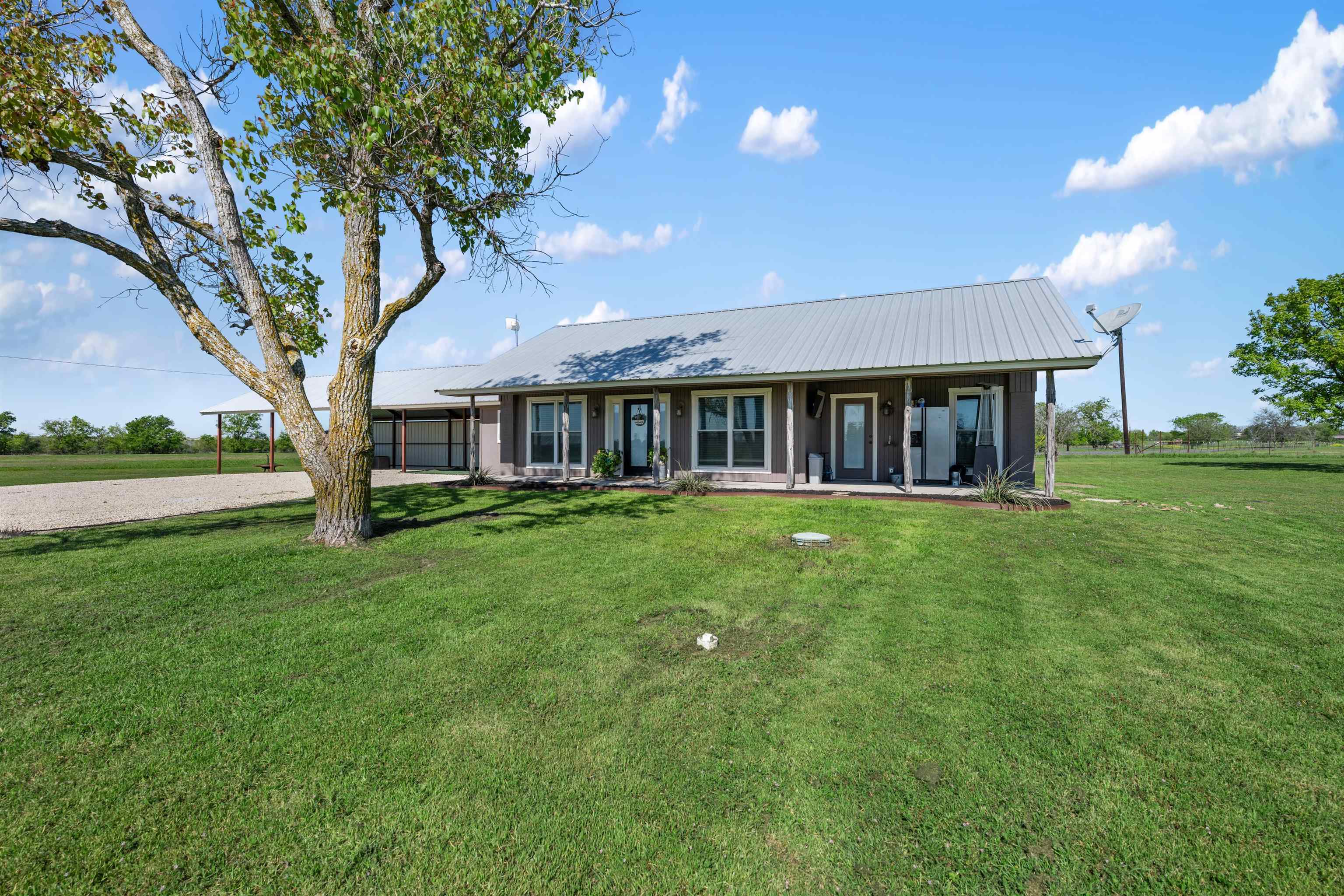 3350 County Road 303 Jarrell TX 76537