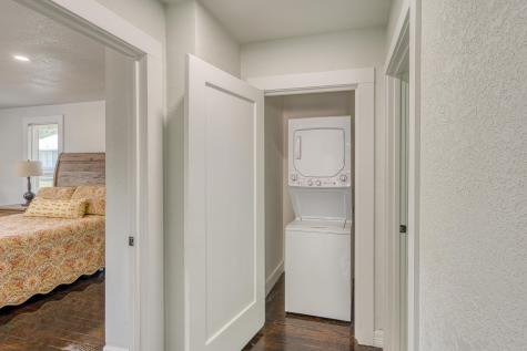 1005 Bayley Llano TX 78643