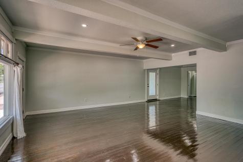 1005 Bayley Llano TX 78643