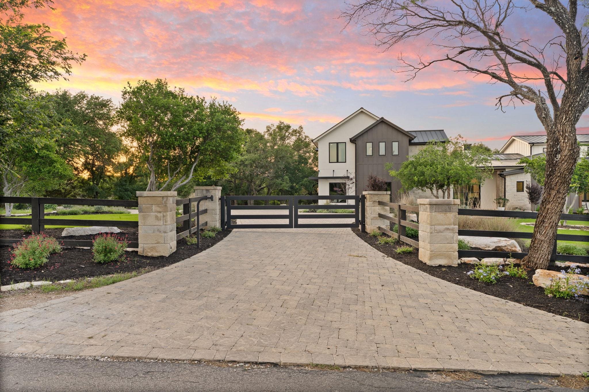 1011 The Trails Parkway Horseshoe Bay TX 78657