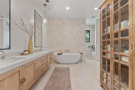 1011 The Trails Parkway Horseshoe Bay TX 78657