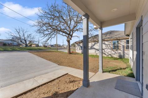 2220 Mcarthur Avenue Kingsland TX 78639