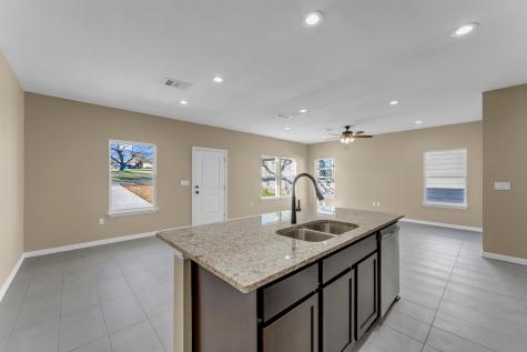 2220 Mcarthur Avenue Kingsland TX 78639