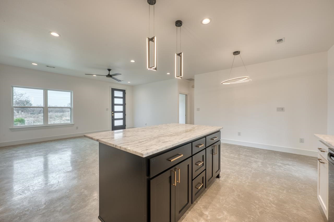 1501 Woodcrest Drive Granite Shoals TX 78654
