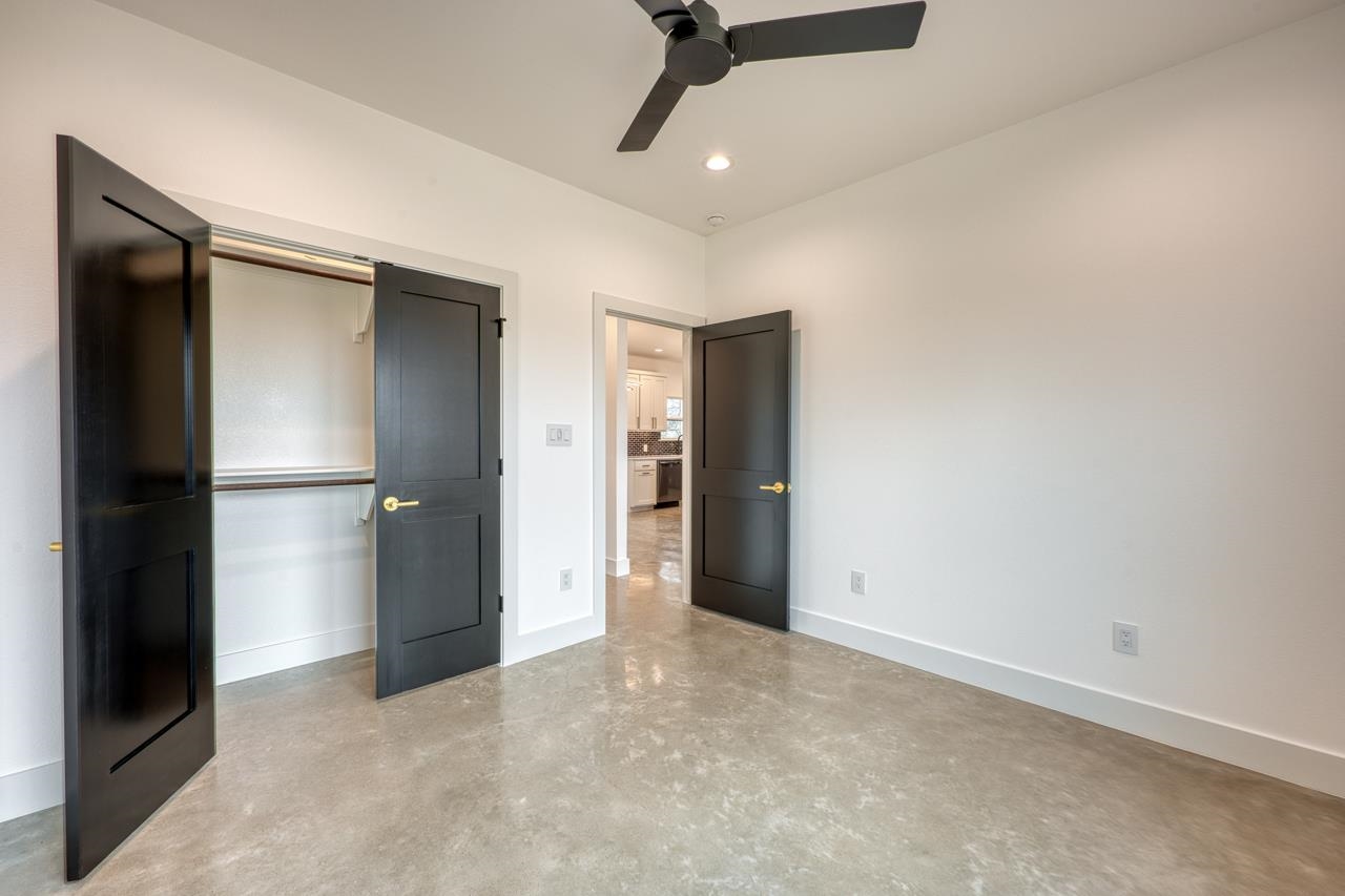 1501 Woodcrest Drive Granite Shoals TX 78654