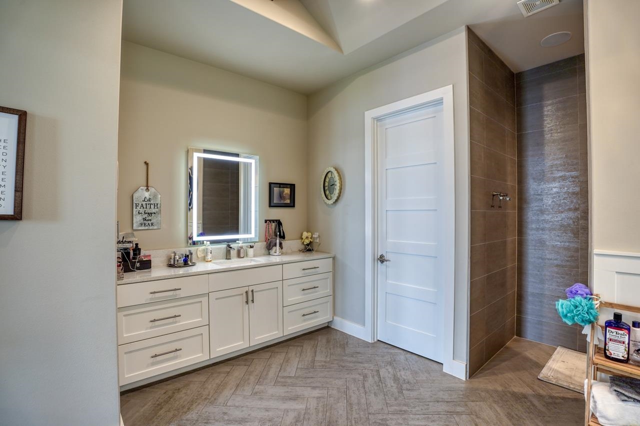 3212 Packsaddle Drive Horseshoe Bay TX 78657