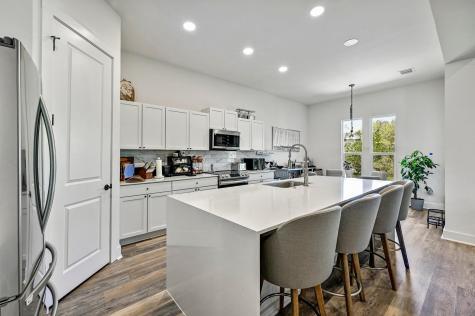 104 Desert Rose Horseshoe Bay TX 78657