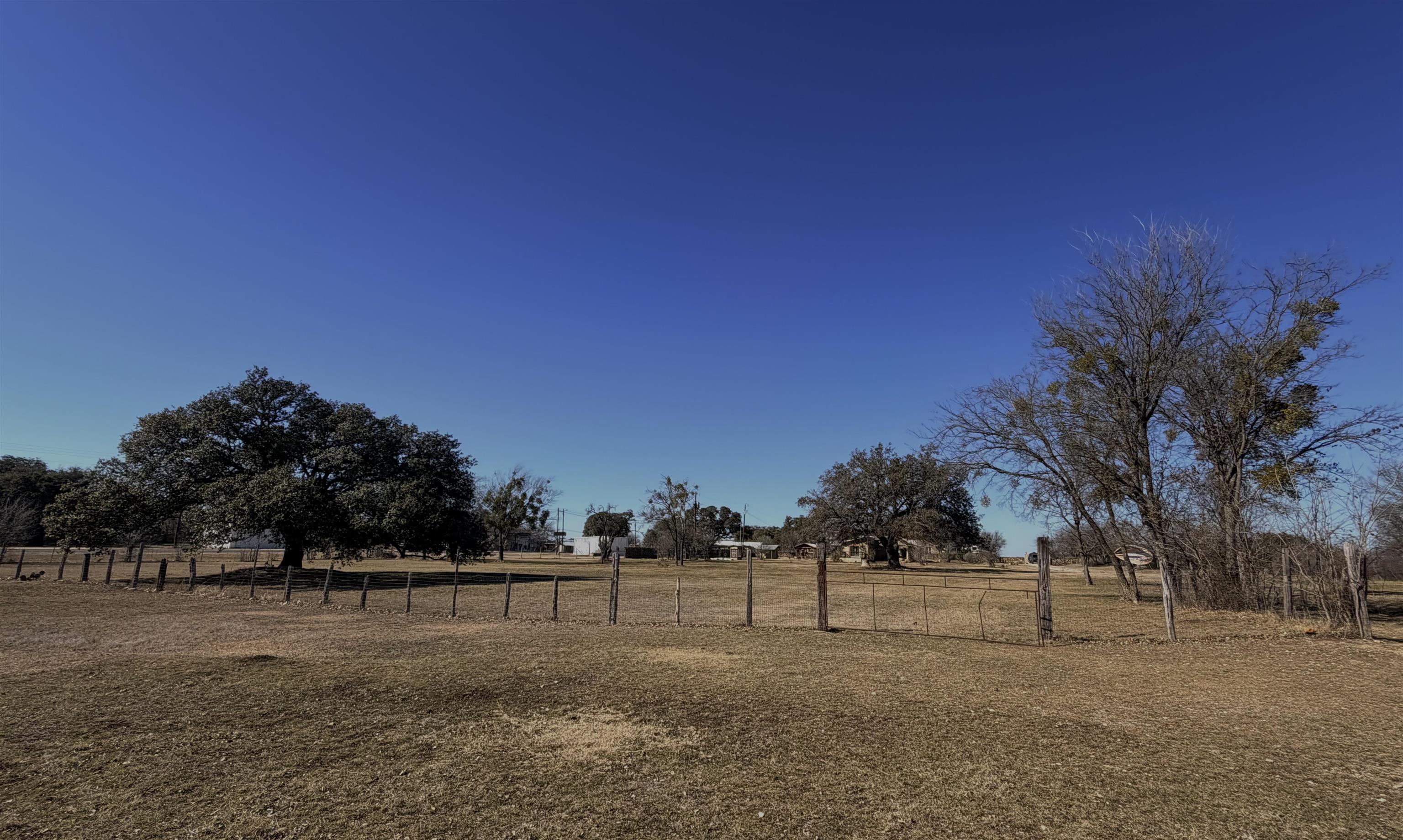 600 W Railway Street Lometa TX 76853