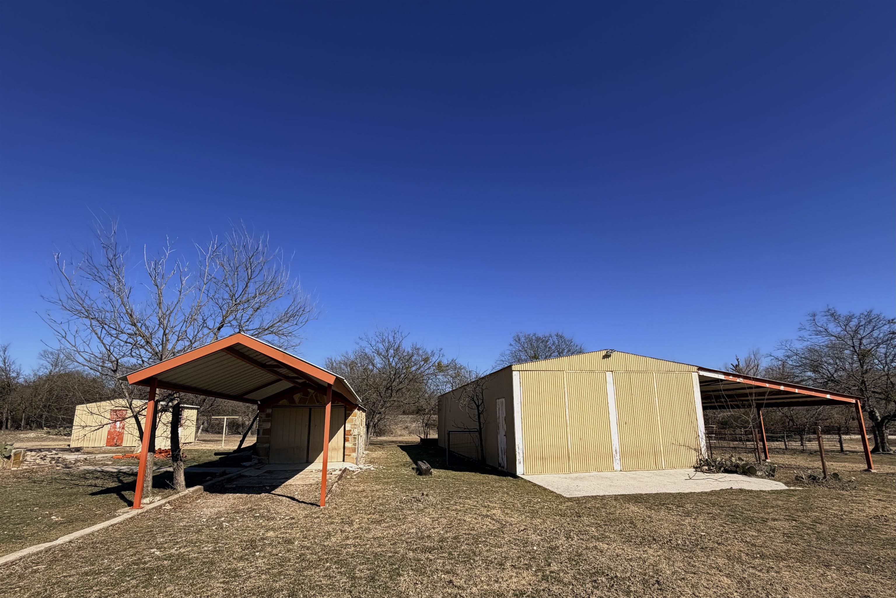 600 W Railway Street Lometa TX 76853