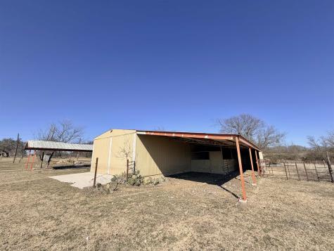 600 W Railway Street Lometa TX 76853