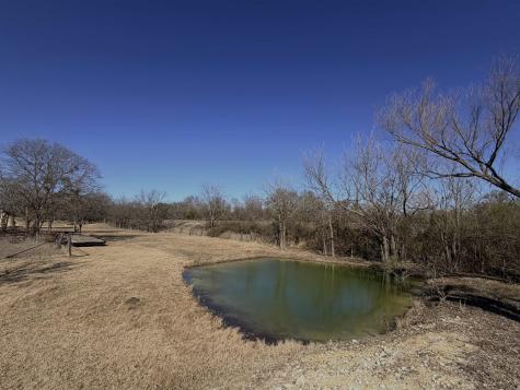 600 W Railway Street Lometa TX 76853