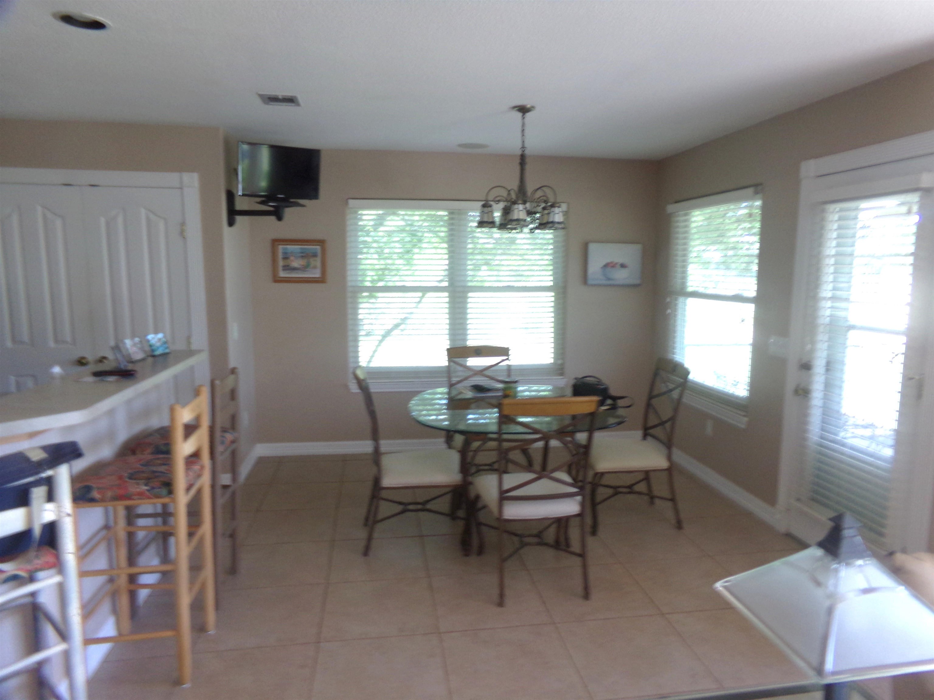 220 W Lakecrest Drive Bluffton TX 78607