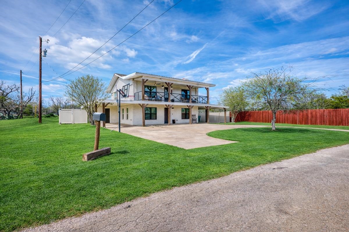 1002 Granite Drive Granite Shoals TX 78654