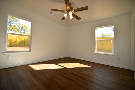 1515 Navajo Trail Kingsland TX 78639