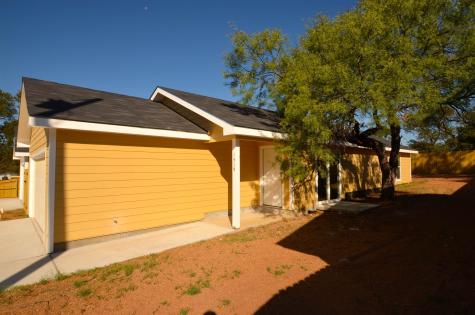 1515 Navajo Trail Kingsland TX 78639