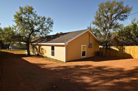 1515 Navajo Trail Kingsland TX 78639