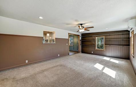 551 N Grange Bertram TX 78605