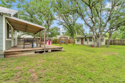 1303 Oak Street Burnet TX 78611