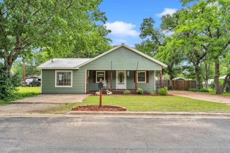 1303 Oak Street Burnet TX 78611