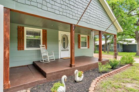 1303 Oak Street Burnet TX 78611