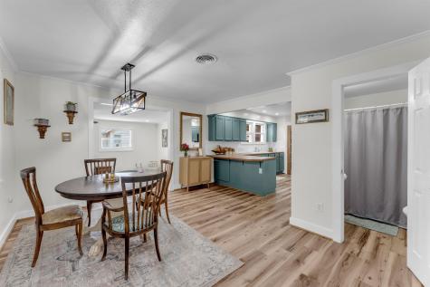 1303 Oak Street Burnet TX 78611