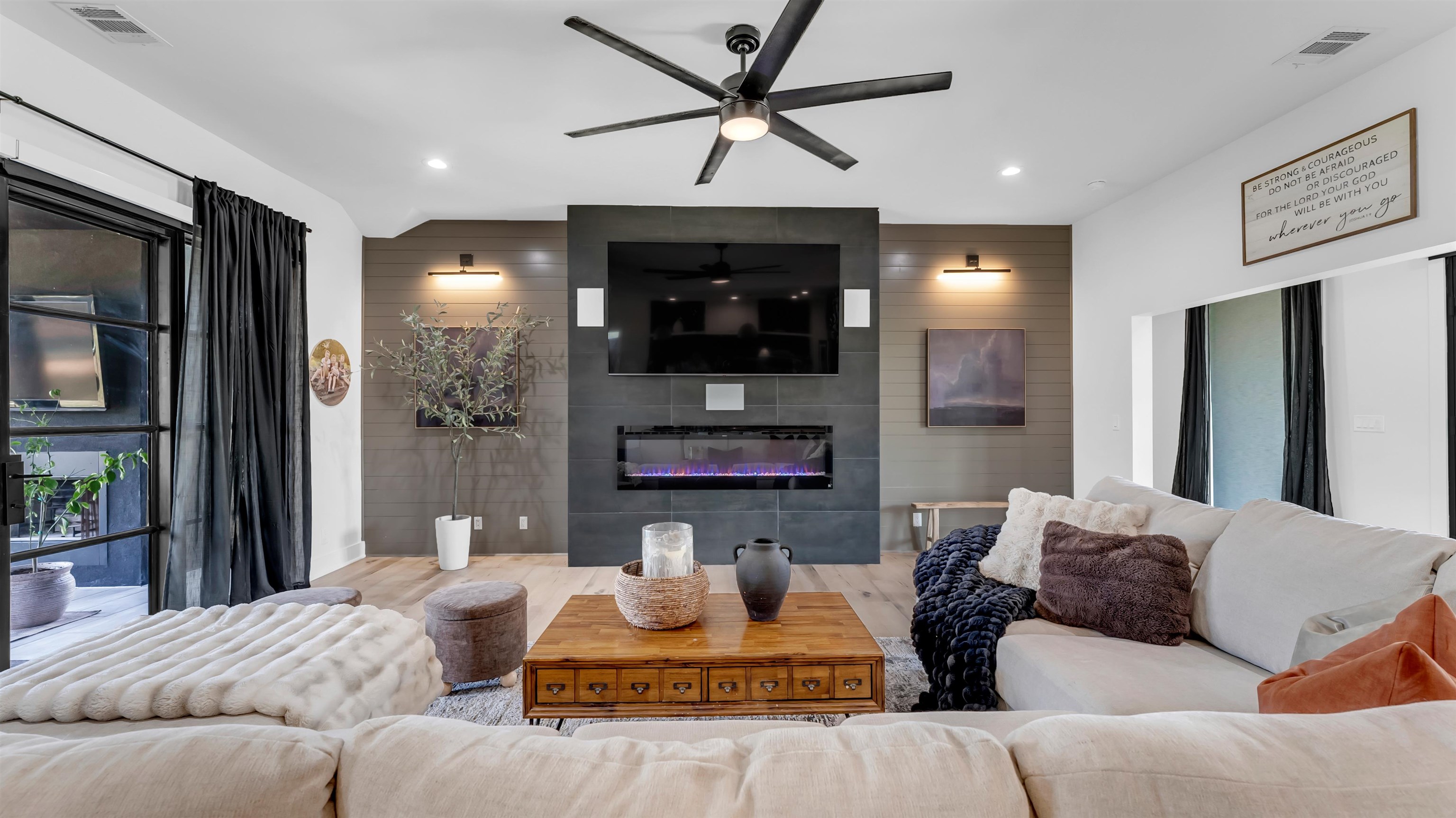 150 Wandering Oaks Circle Circle Burnet TX 78611