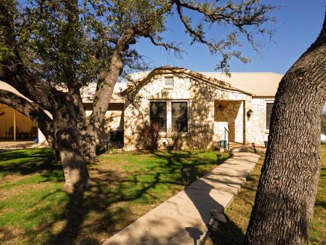 1003 N.ridge Street Lampasas TX 76550