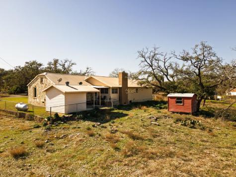 1003 N.ridge Street Lampasas TX 76550