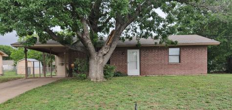 709 N Rhomberg Street Burnet TX 78611